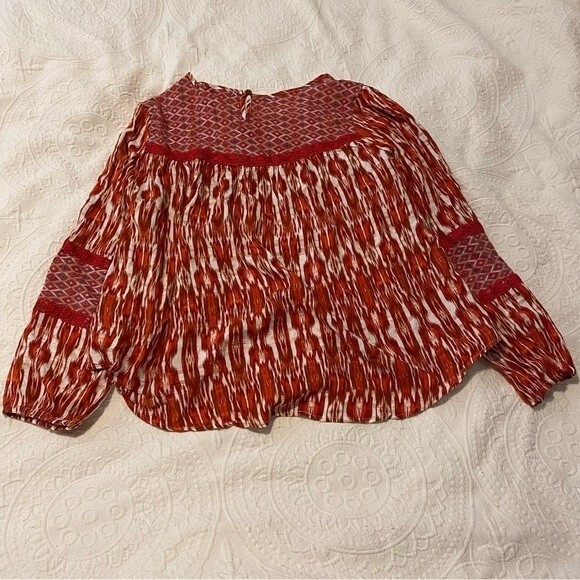 Farmers Market size Medium Boho Mixed Print Flowy Red Lace Trim Blouse - Picture 2 of 10